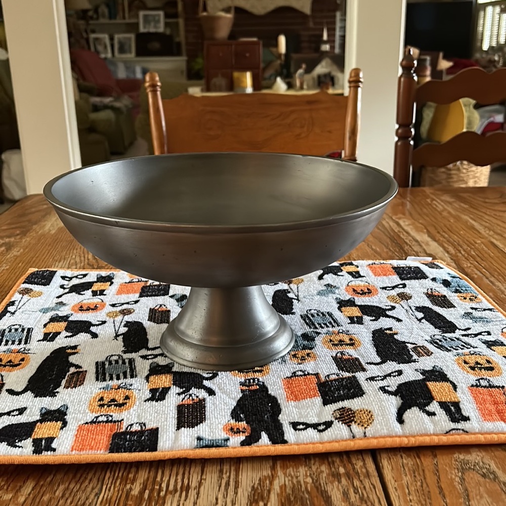 Williams Sonoma NWT Pewter Serving Bowl! Excellent condition, never used!!